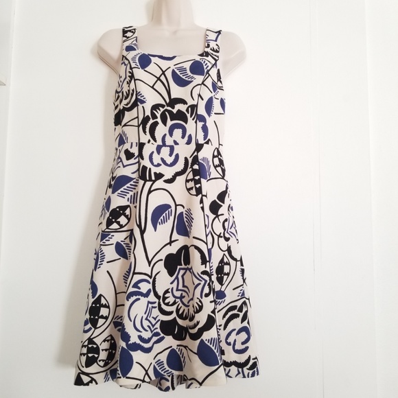 3/$ 25 Anthropologie VANESSA VIRGINIA Dress - Picture 6 of 6